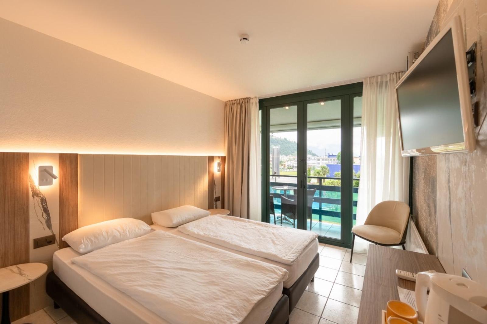 Hotel Tiziana Лозон Экстерьер фото